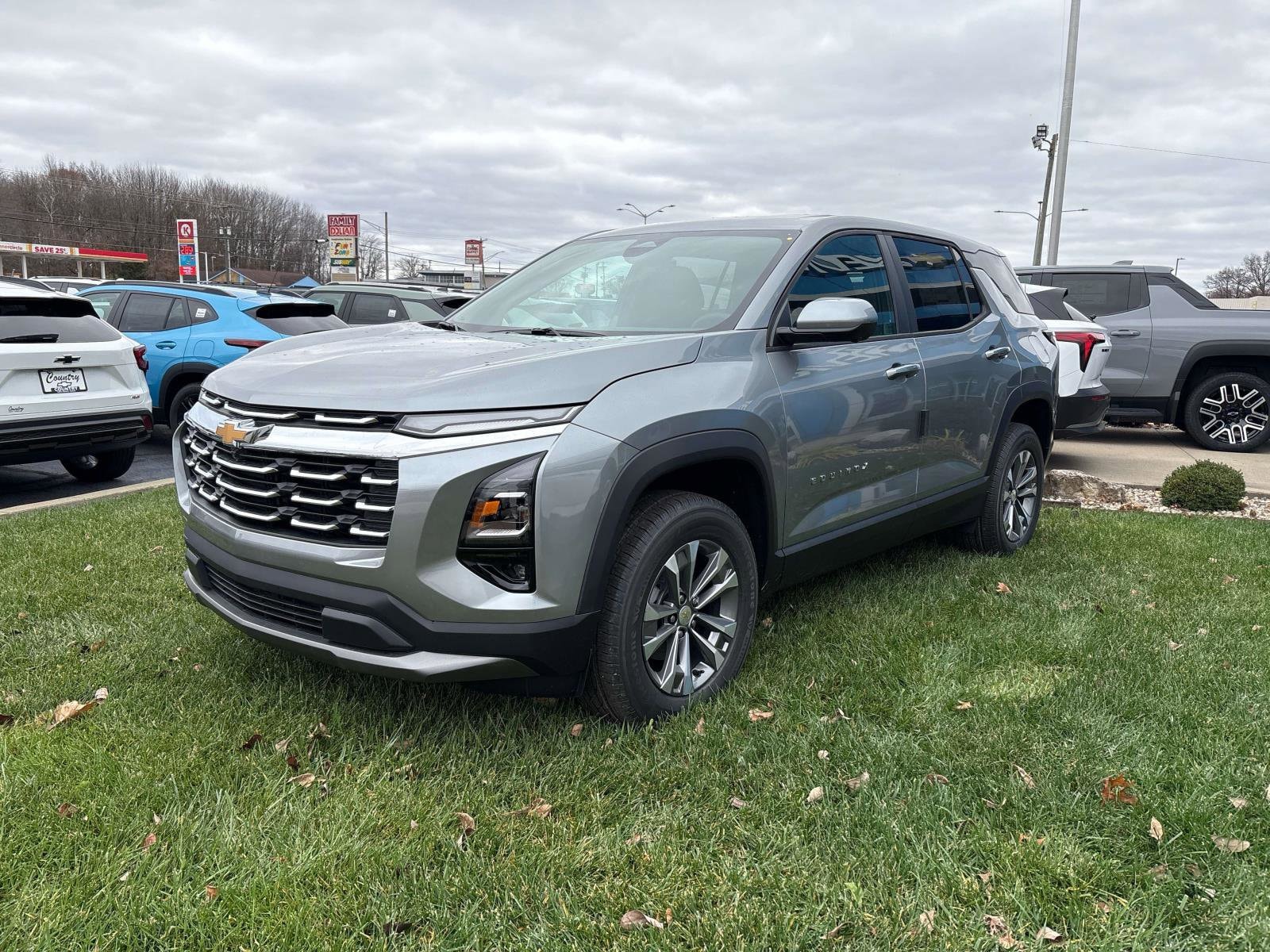 2026 Chevrolet Equinox LT's photo
