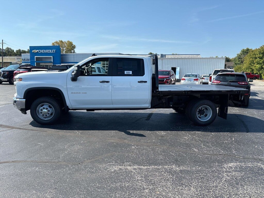 New 2025 Chevrolet Silverado 3500 HD Chassis Cab Work Truck Truck