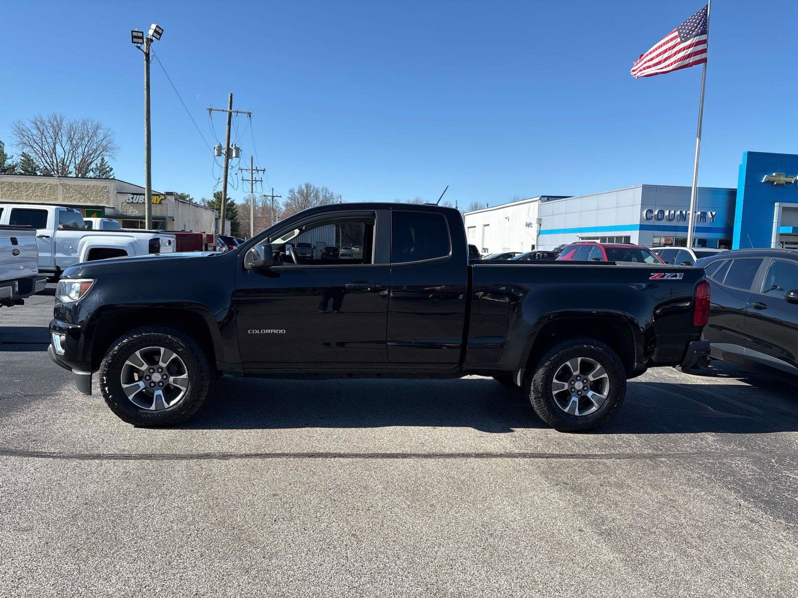 Used 2015 Chevrolet Colorado Z71 with VIN 1GCHTCE36F1257259 for sale in North Vernon, IN