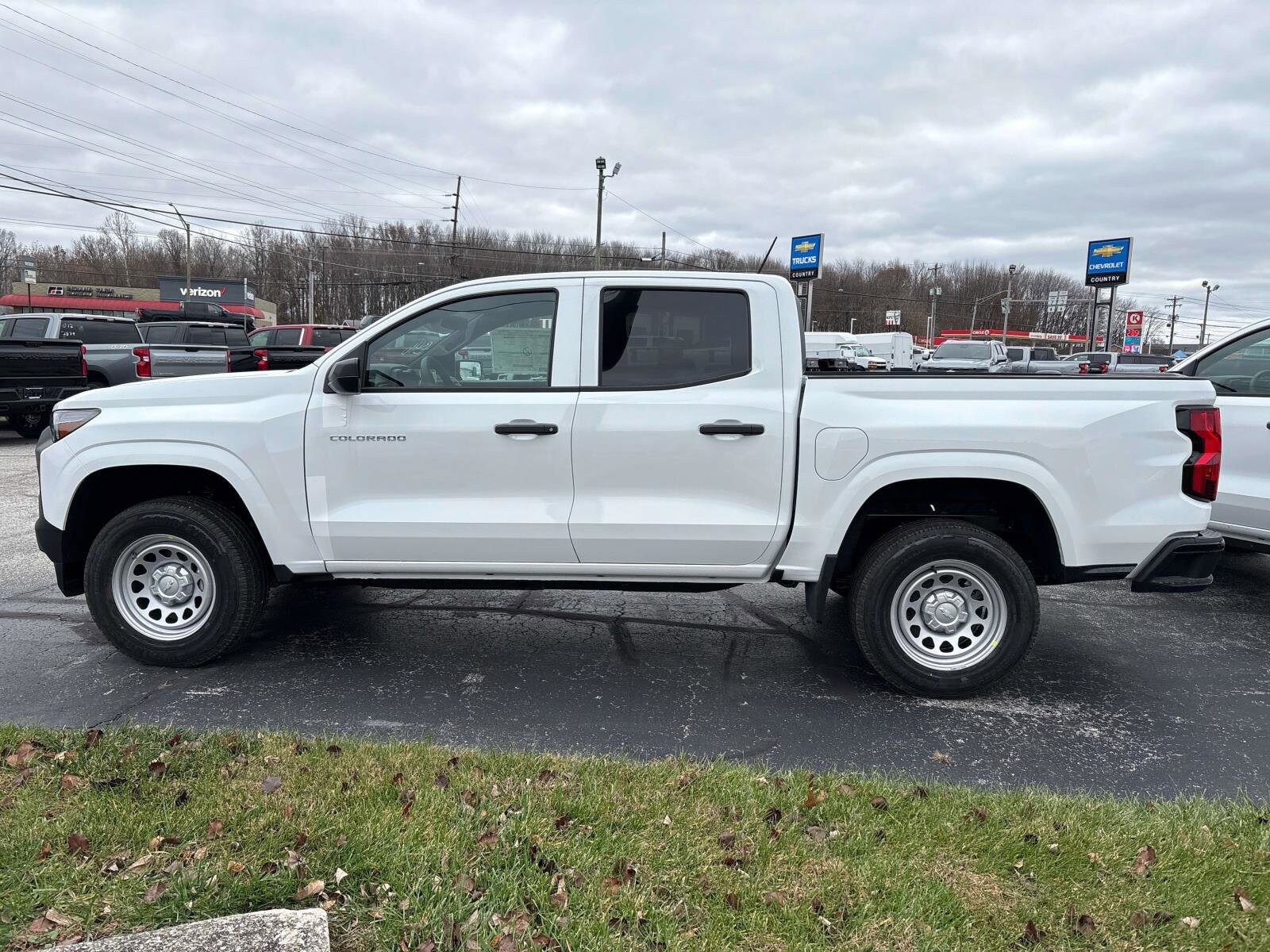 2026 Chevrolet Colorado Work Truck photo 2