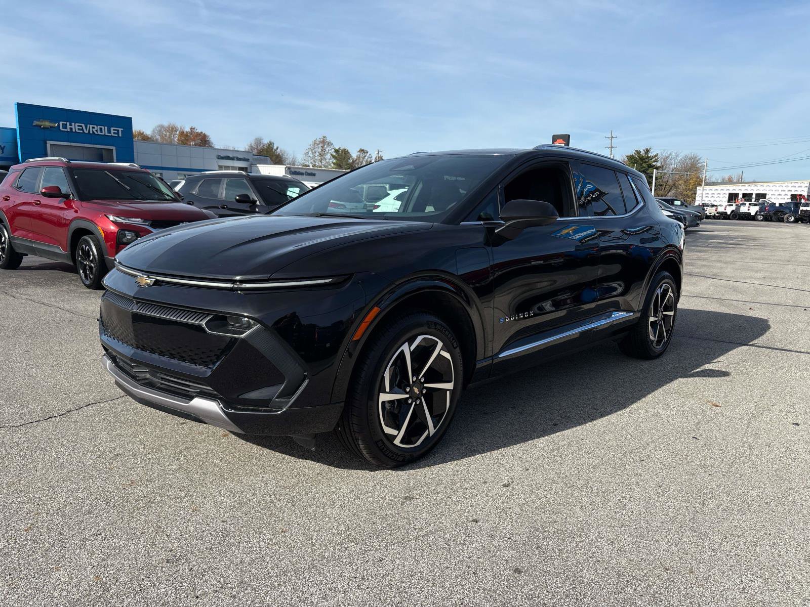 2025 Chevrolet Equinox EV LT's photo
