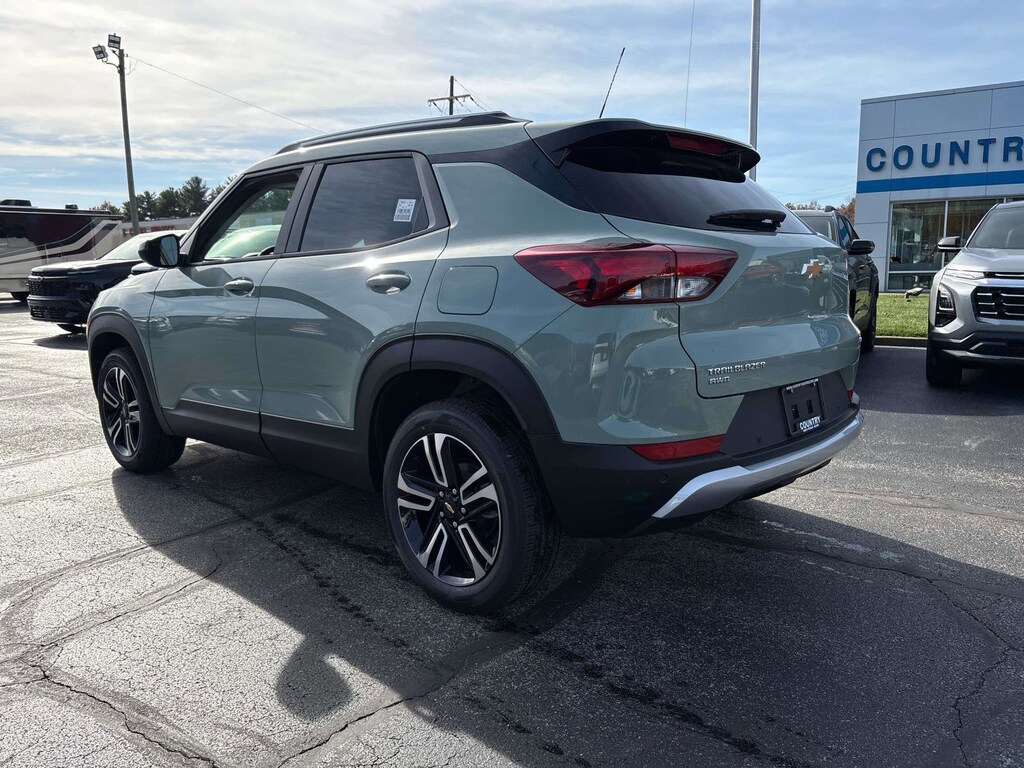New 2026 Chevrolet Trailblazer LT SUV
