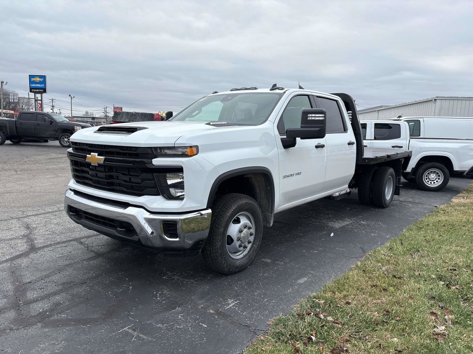 2026 Chevrolet Silverado 3500HD Work Truck's photo