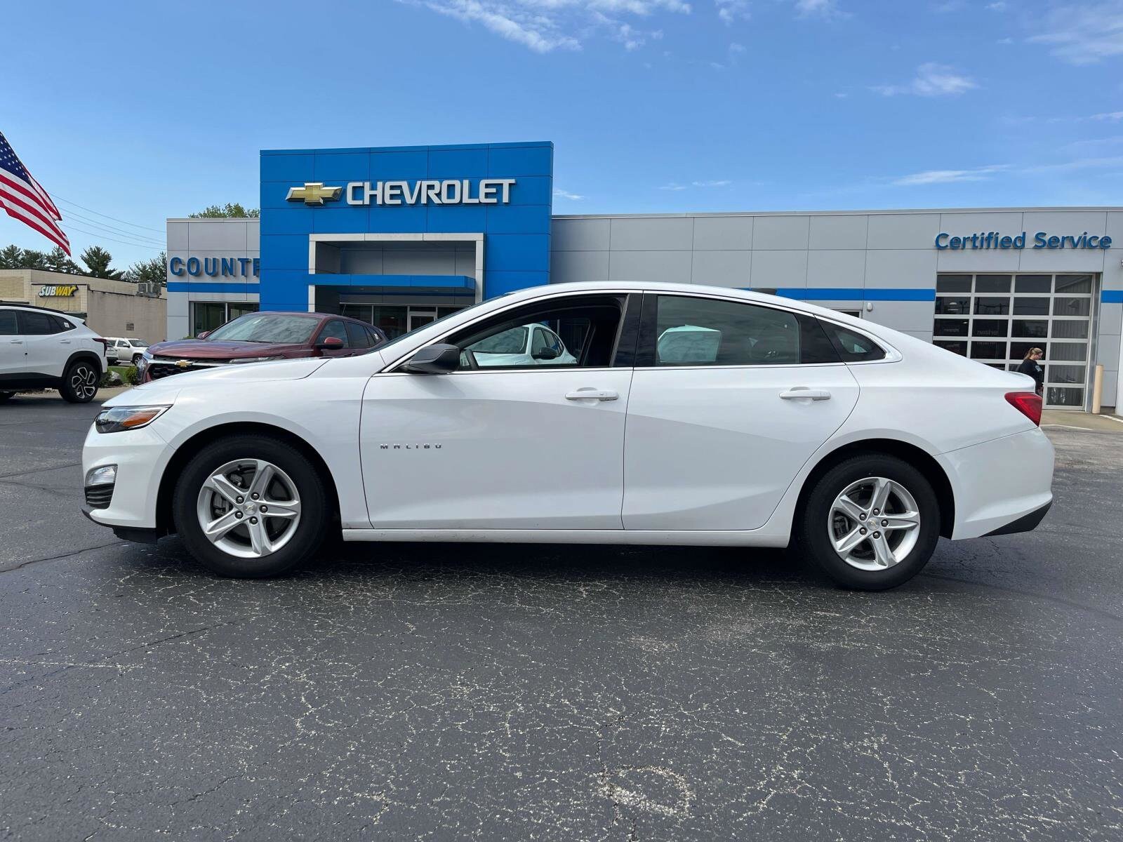 Used 2022 Chevrolet Malibu 1LS with VIN 1G1ZB5ST7NF166244 for sale in North Vernon, IN