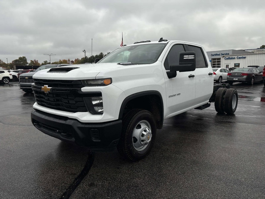 New 2026 Chevrolet Silverado 3500 HD Chassis Cab Work Truck Truck