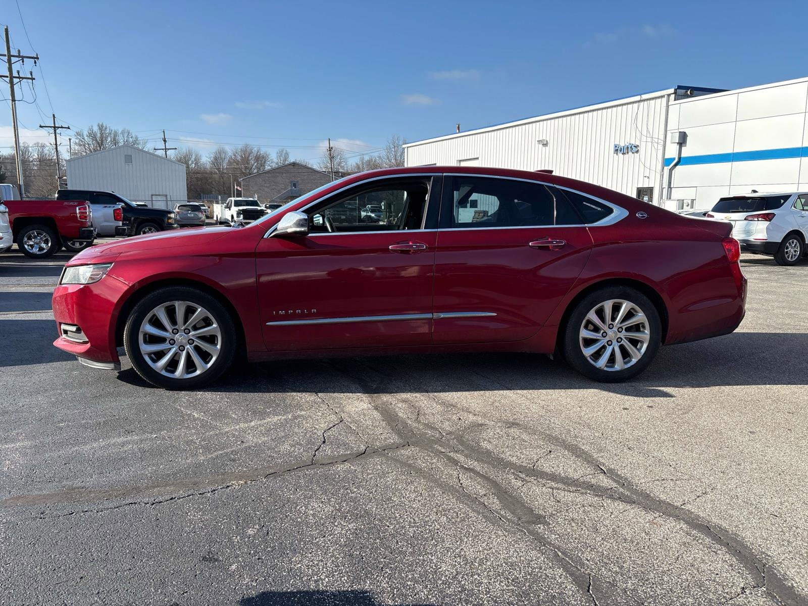 Used 2015 Chevrolet Impala 2LZ with VIN 1G1165S38FU131128 for sale in North Vernon, IN