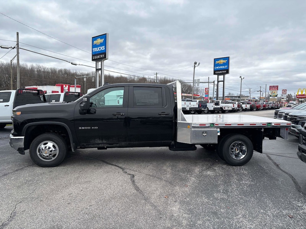 New 2026 Chevrolet Silverado 3500 HD Chassis Cab LT Truck
