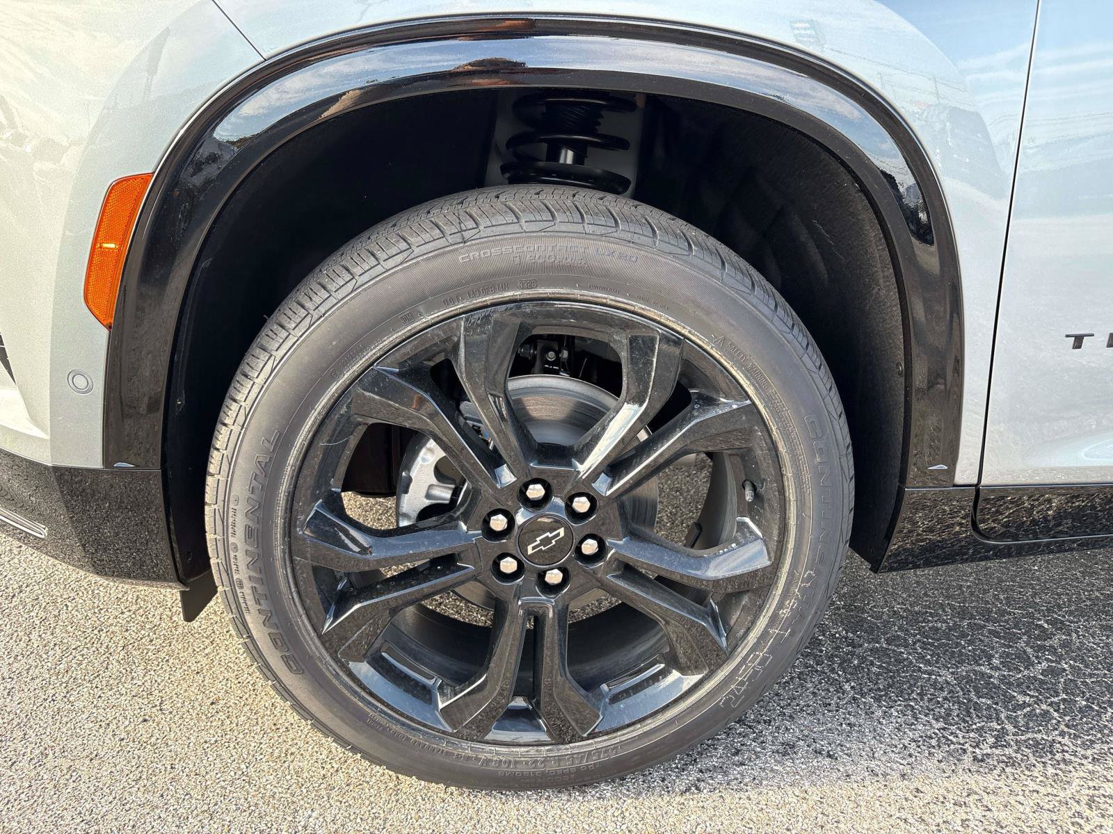 2027 Chevrolet Traverse RS - Photo 7