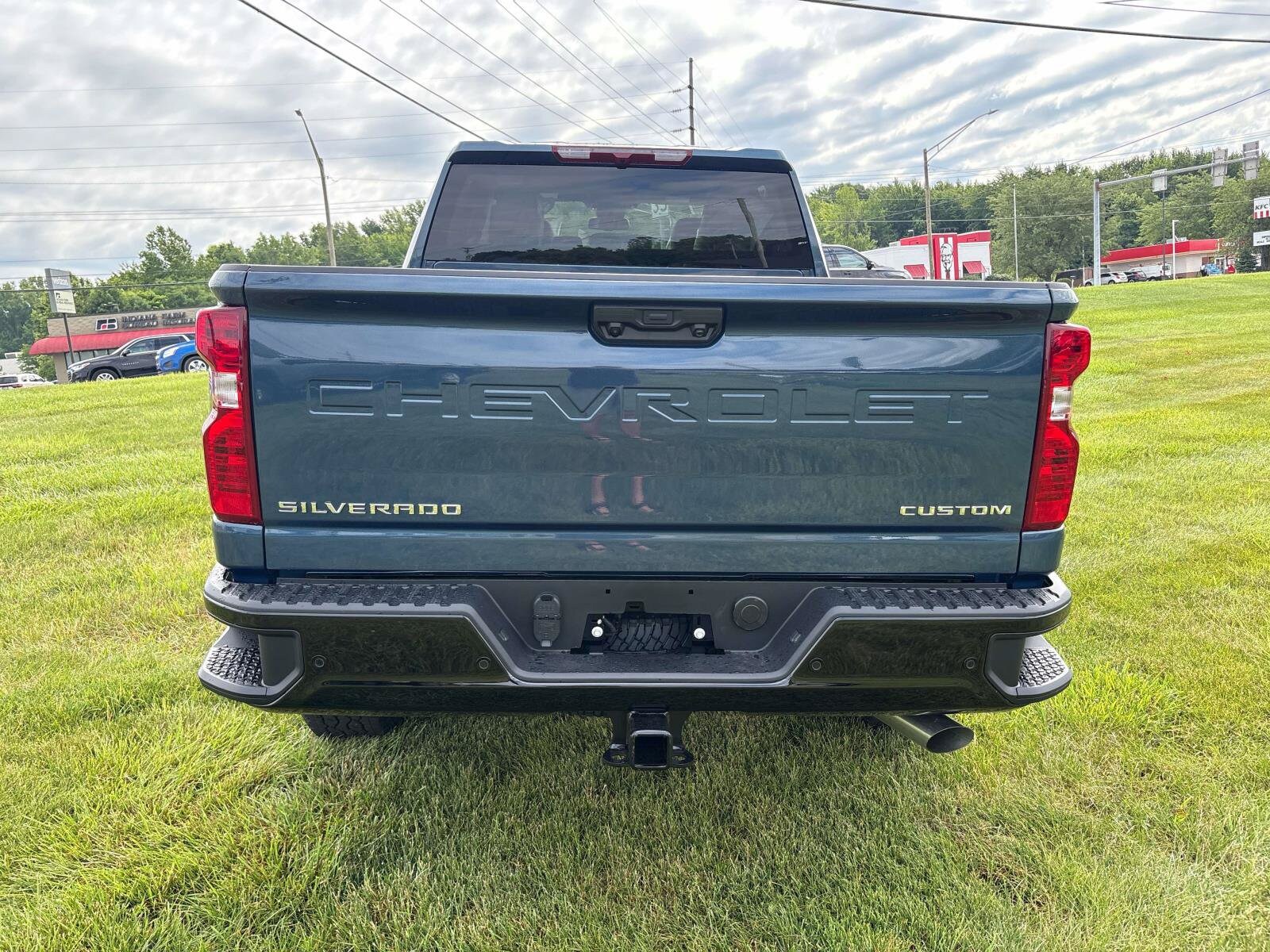 2026 Chevrolet Silverado 2500 HD Custom - Photo 4
