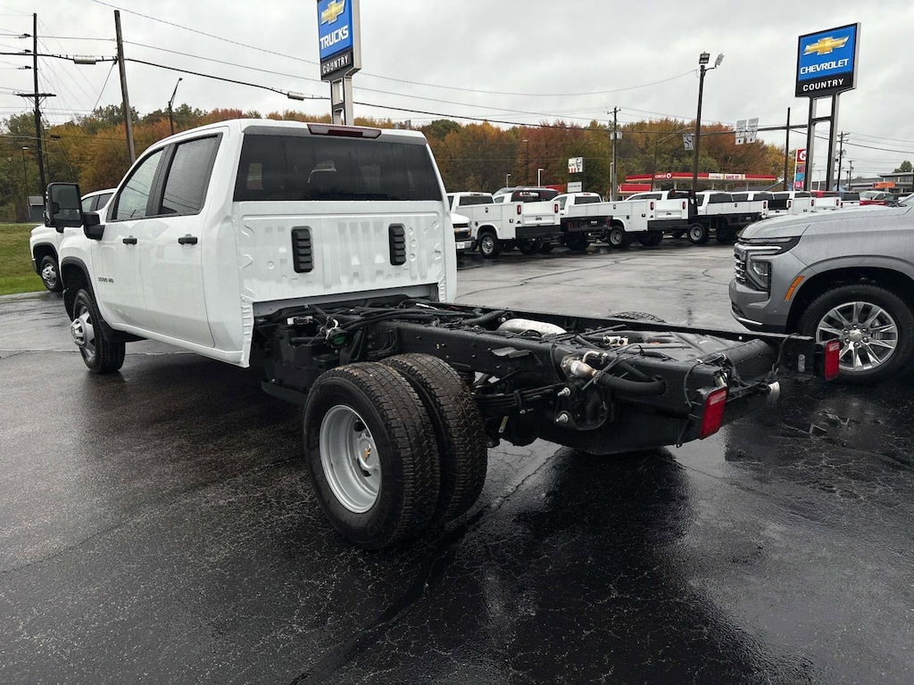New 2026 Chevrolet Silverado 3500 HD Chassis Cab Work Truck Truck