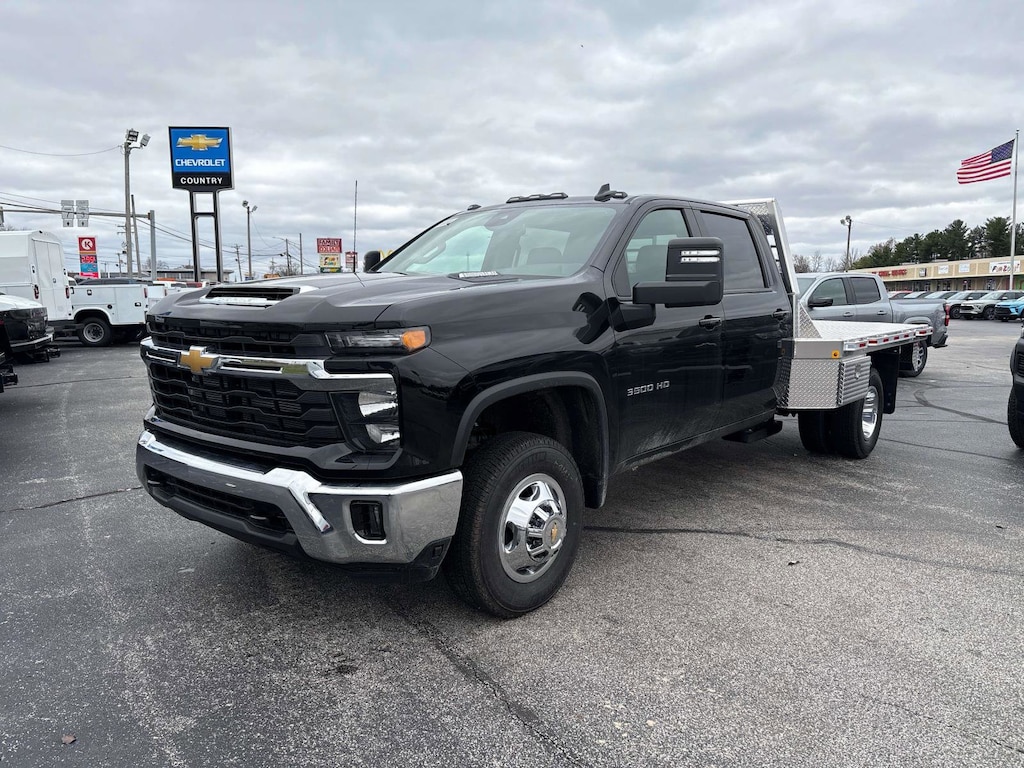 New 2026 Chevrolet Silverado 3500 HD Chassis Cab LT Truck