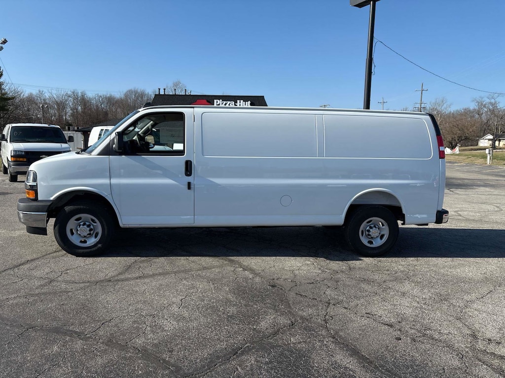 New 2025 Chevrolet Express Cargo 3500 WT Van