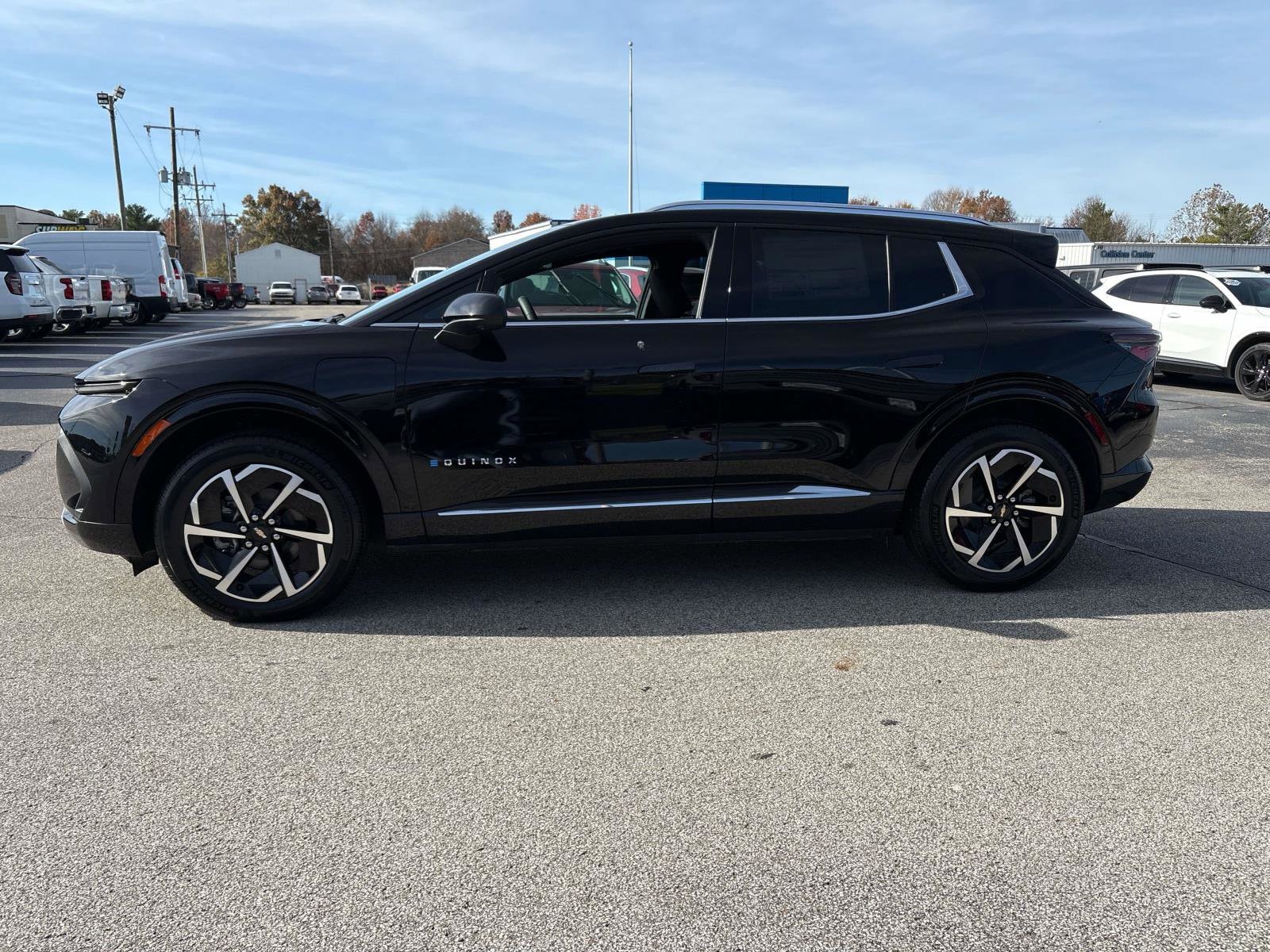 Used 2025 Chevrolet Equinox EV LT with VIN 3GN7DLRR6SS114531 for sale in North Vernon, IN