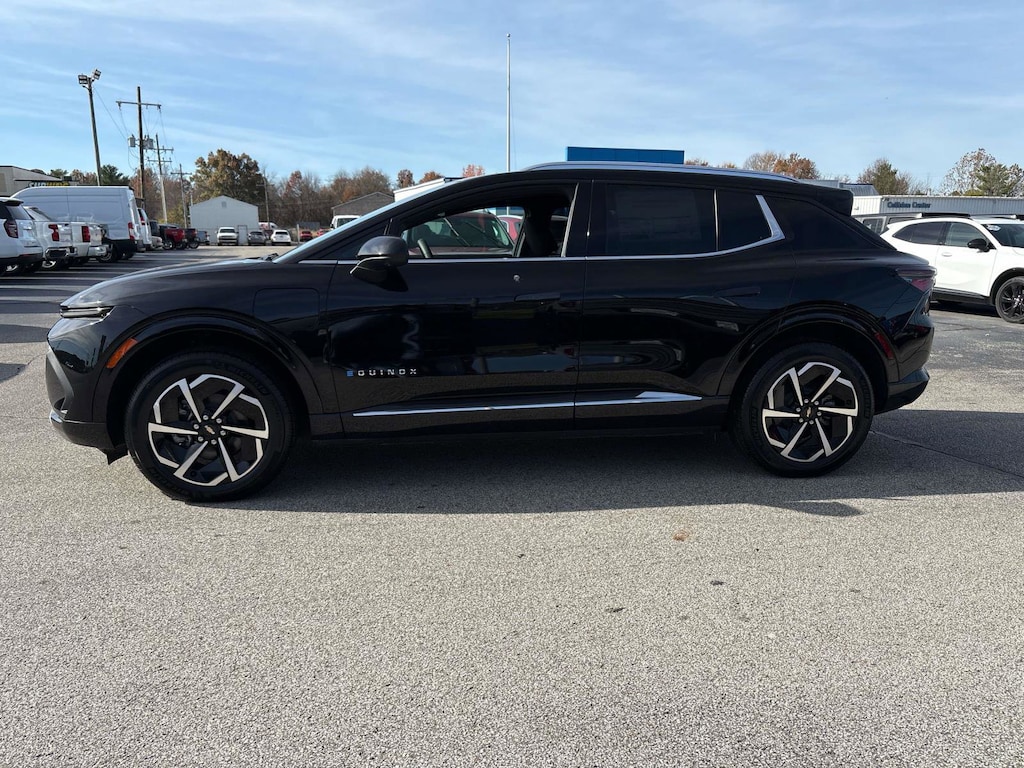 Used 2025 Chevrolet Equinox EV LT SUV