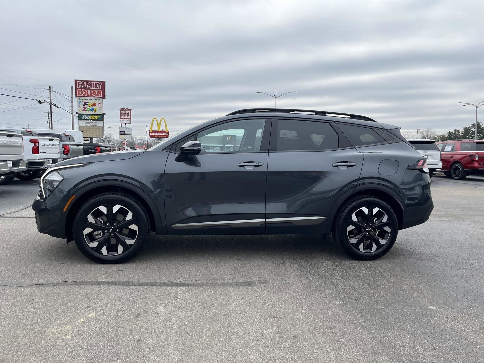 Used 2023 Kia Sportage X-Line with VIN 5XYK6CAF5PG097695 for sale in North Vernon, IN