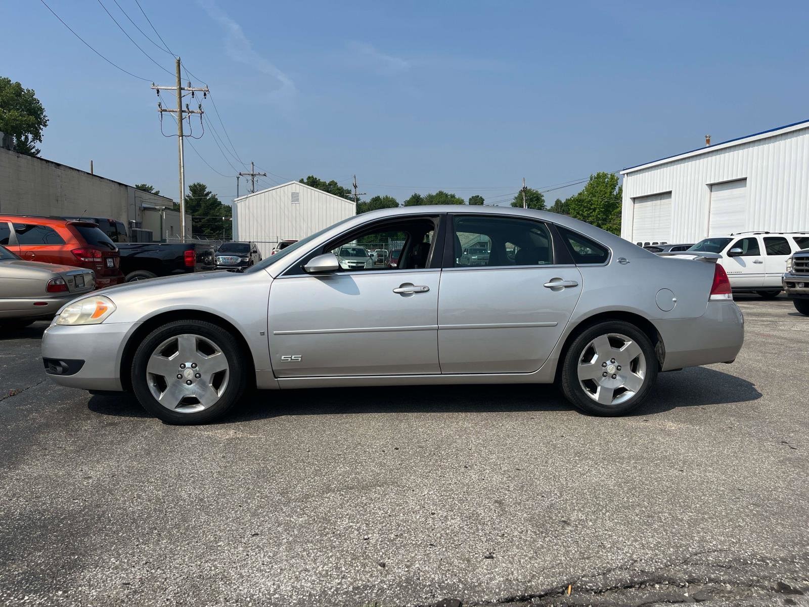 Used 2006 Chevrolet Impala SS with VIN 2G1WD58C569120751 for sale in North Vernon, IN