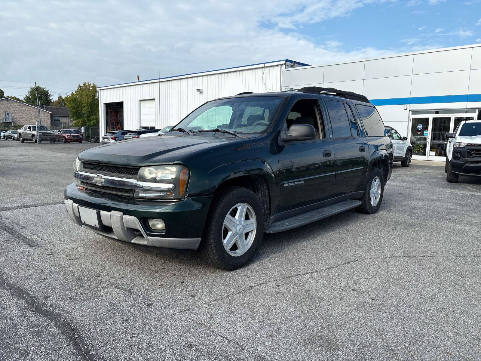 Used 2003 Chevrolet TrailBlazer LT with VIN 1GNET16S936162228 for sale in North Vernon, IN