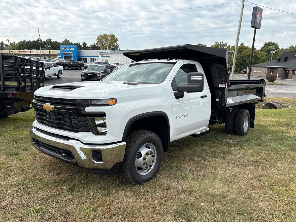 New 2025 Chevrolet Silverado 3500 HD Chassis Cab Work Truck Truck