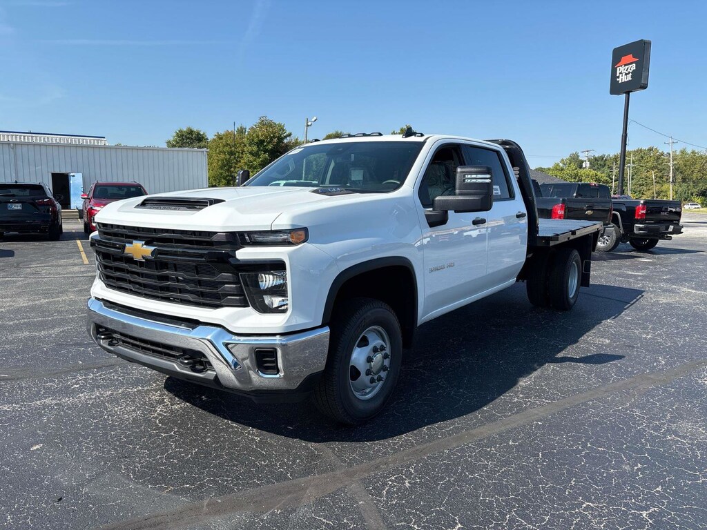 New 2025 Chevrolet Silverado 3500 HD Chassis Cab Work Truck Truck