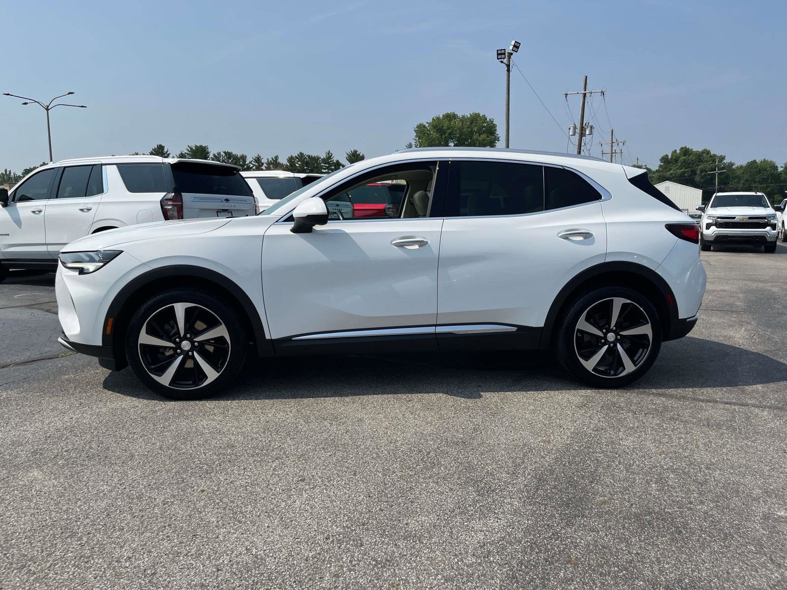 Used 2021 Buick Envision Essence with VIN LRBFZNR43MD052741 for sale in North Vernon, IN