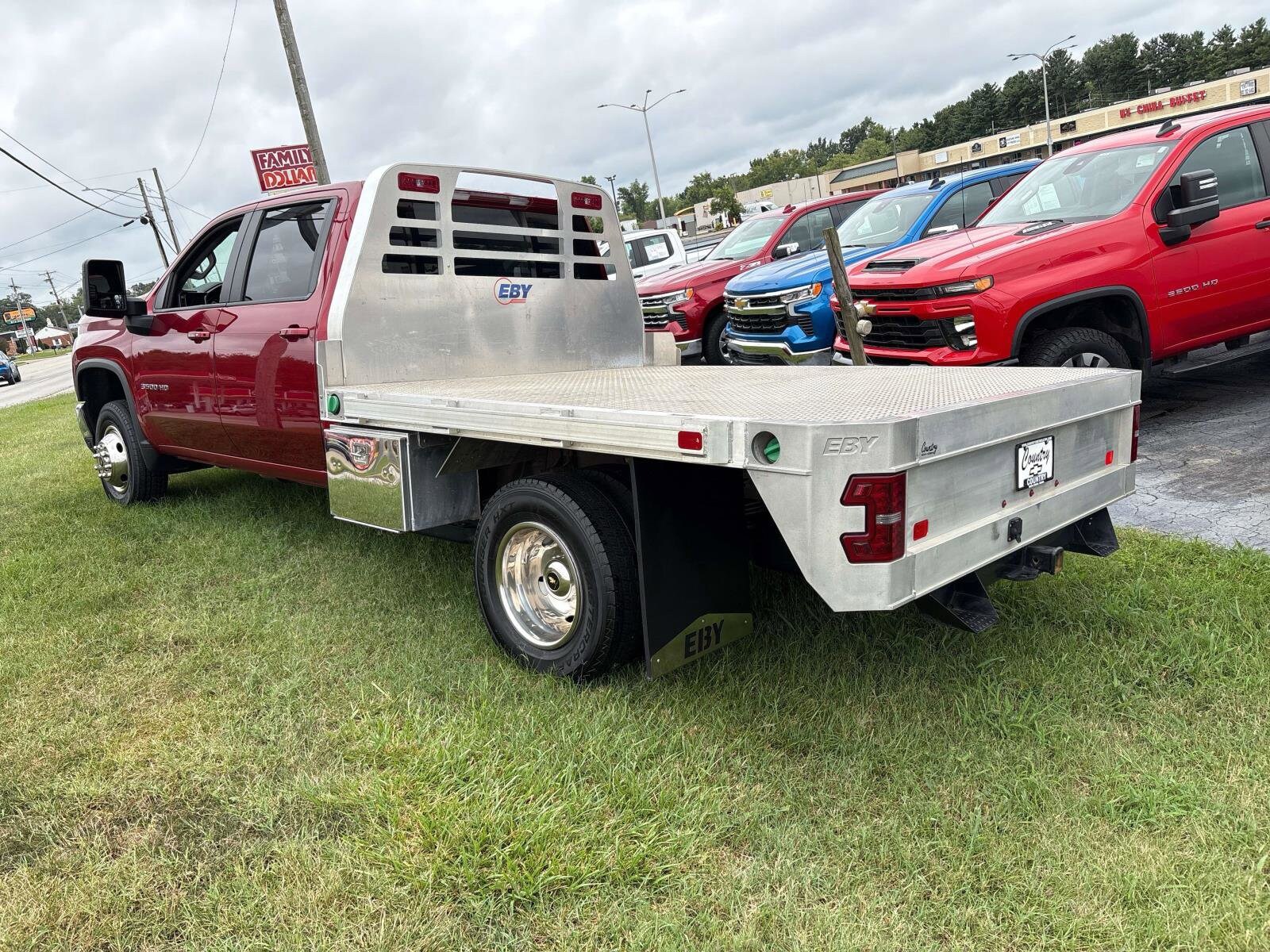 2024 Chevrolet Silverado 3500HD LT photo 3