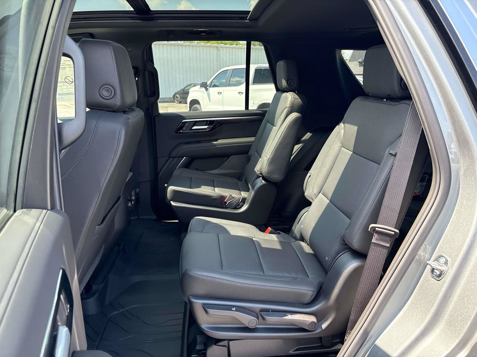 2026 Chevrolet Tahoe LT - Photo 10