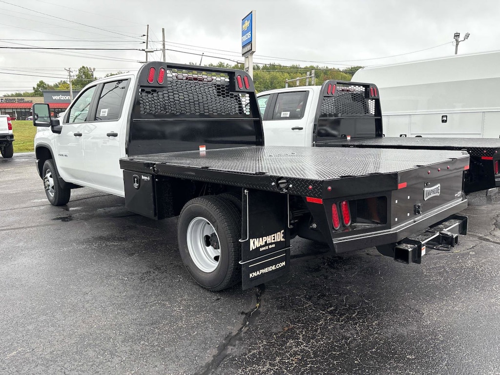 New 2025 Chevrolet Silverado 3500 HD Chassis Cab Work Truck Truck