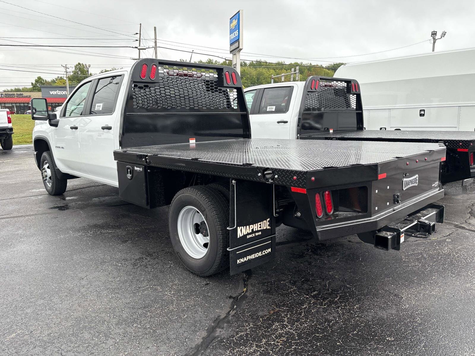 2025 Chevrolet Silverado 3500HD Work Truck photo 3