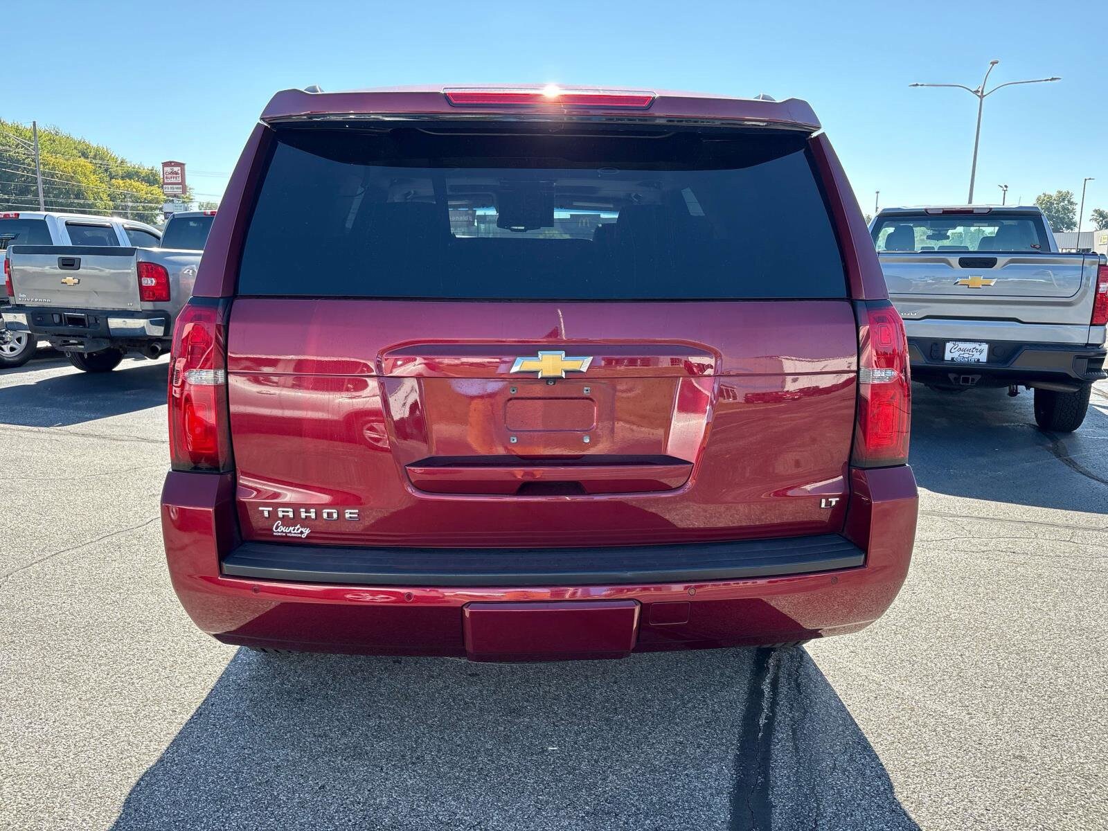2016 Chevrolet Tahoe LT photo 4