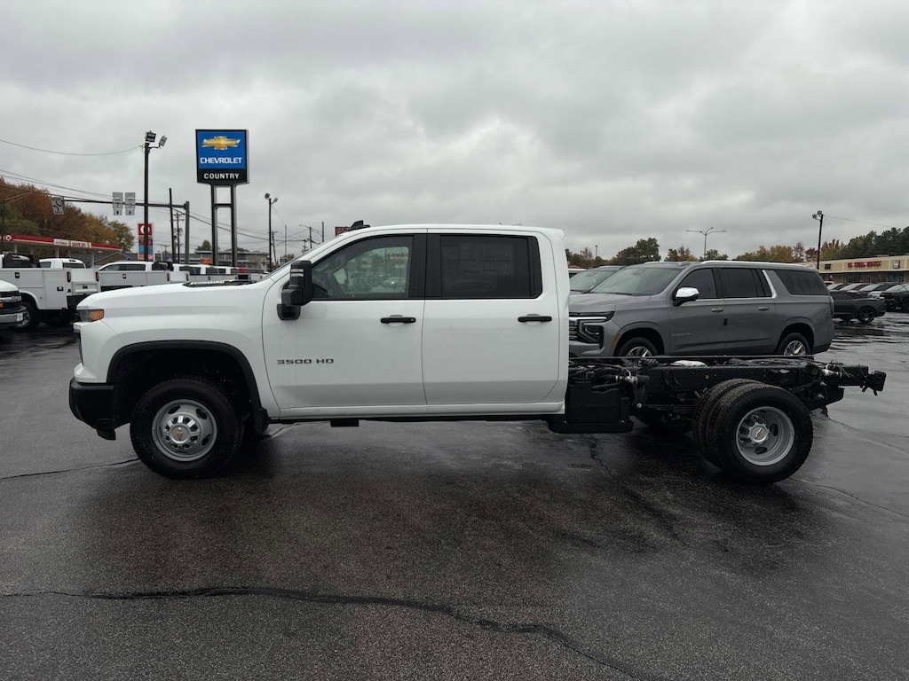 New 2026 Chevrolet Silverado 3500 HD Chassis Cab Work Truck Truck