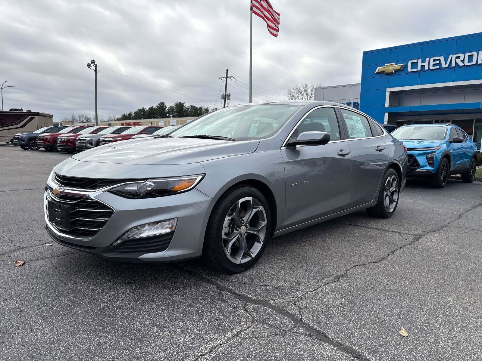 2024 Chevrolet Malibu 1LT's photo