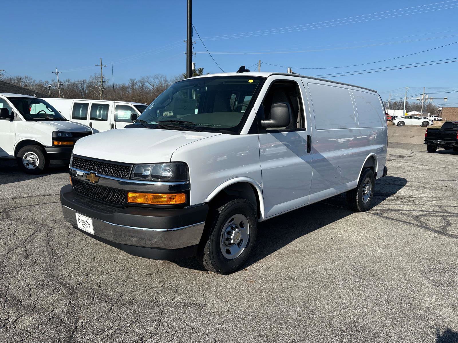 2025 Chevrolet Express Base's photo