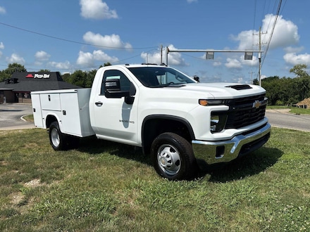 2025 Chevrolet Silverado 3500 HD Chassis Cab Work Truck Truck