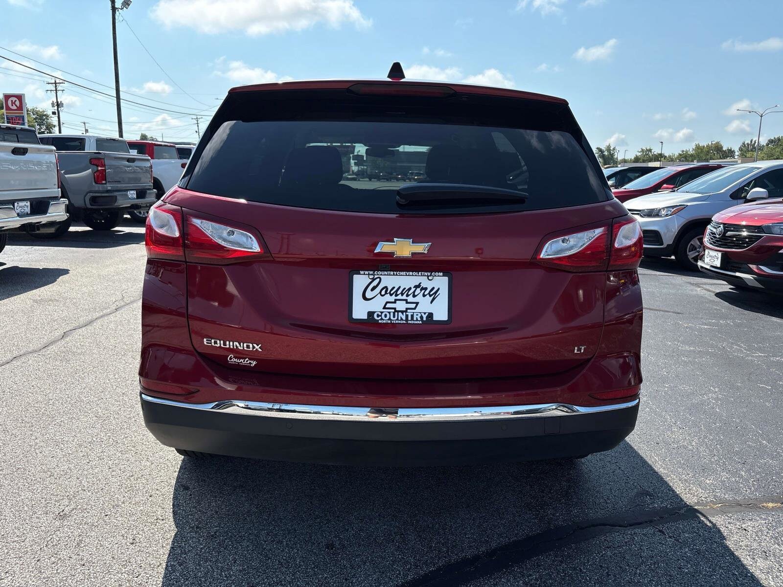 2019 Chevrolet Equinox LT photo 3