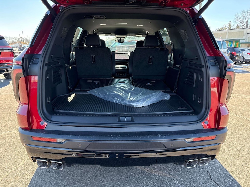 New 2026 Chevrolet Traverse LT SUV