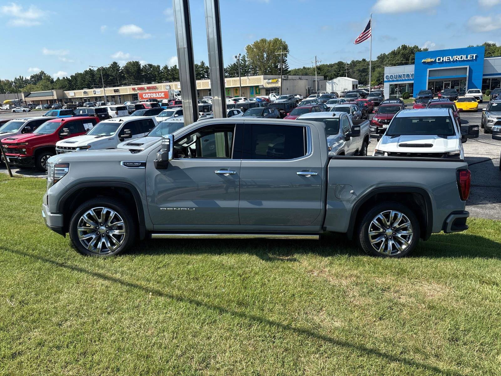 2024 Gmc Sierra 1500 Denali photo 2