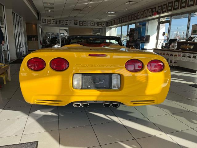2002 Chevrolet Corvette photo 3