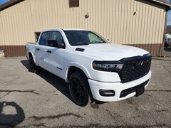 2026 Ram 1500 BIG HORN CREW CAB 4X4 5'7 BOX Pickup