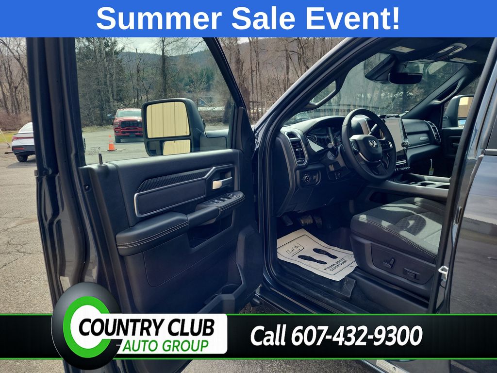 2026 RAM 2500 Big Horn - Photo 10