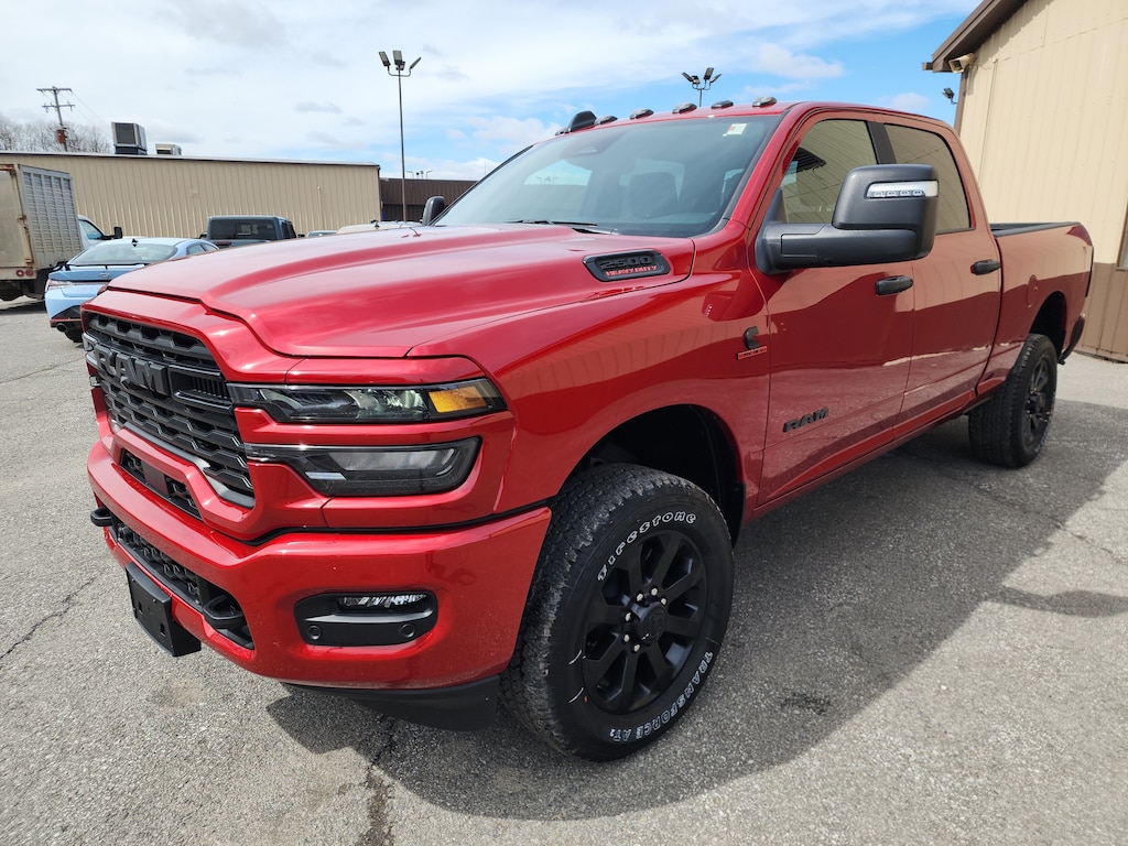 New 2026 Ram 2500 BIG HORN CREW CAB 4X4 6'4 BOX Pickup