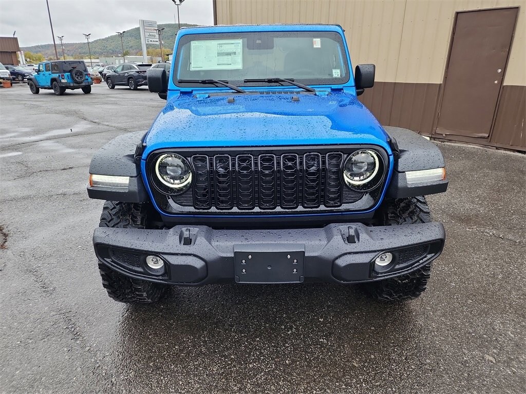 New 2025 Jeep Wrangler 4-DOOR WILLYS Sport Utility
