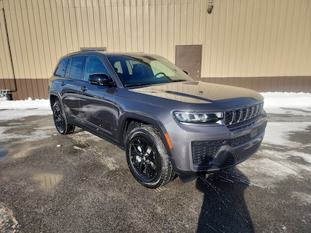 2026 Jeep Grand Cherokee LAREDO ALTITUDE 4X4 Sport Utility