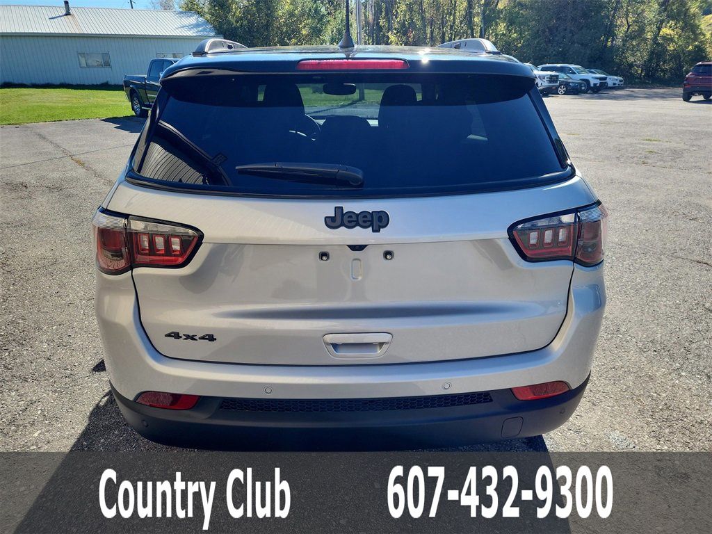 2025 Jeep Compass Limited - Photo 7