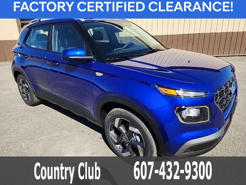 Used 2025 Hyundai Venue SEL SUV
