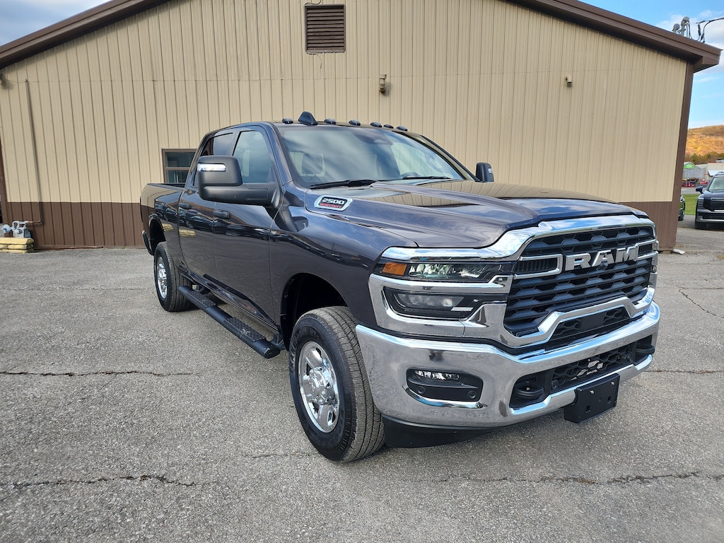 New 2025 Ram 2500 TRADESMAN CREW CAB 4X4 6'4 BOX Pickup