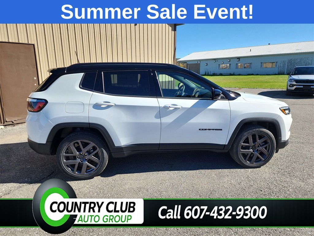 2025 Jeep Compass Limited - Photo 9