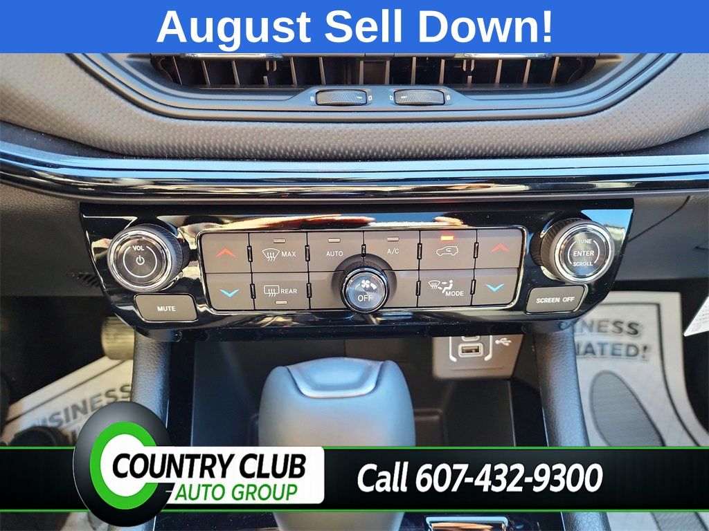 2025 Jeep Compass Limited - Photo 16