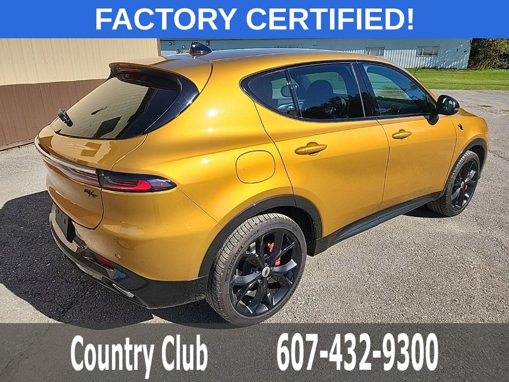 2024 Dodge Hornet R/T - Photo 8
