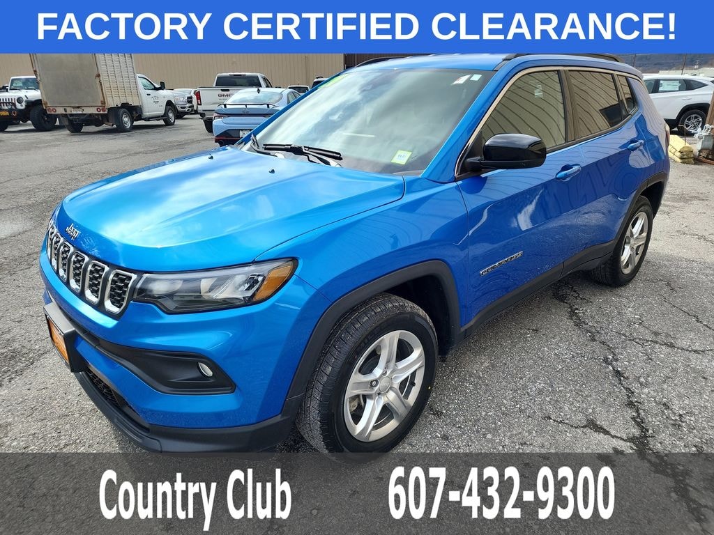 Used 2024 Jeep Compass Latitude SUV