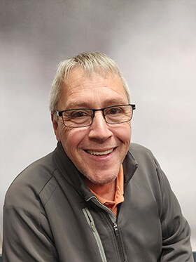 Staff member Leon Joubert from ID_26dad3